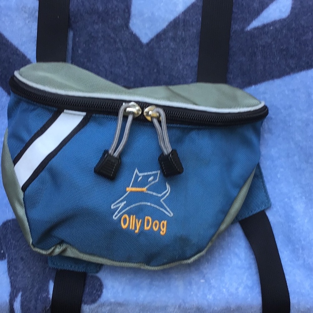 Olly Dog Adjustable Blue Canvas Trekker Sz M NWT